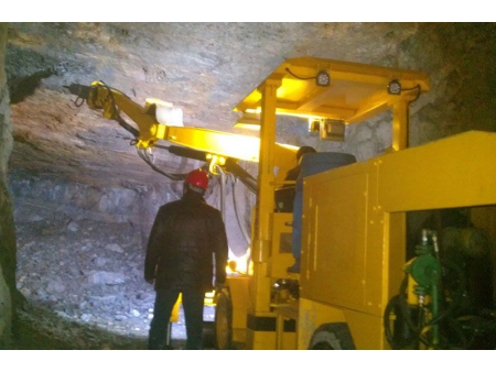 Escalador de Mineração Subterrânea, XMPYT-60/325