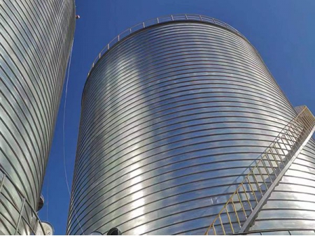 Silos de fundo plano