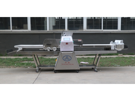 Laminadora de massa automática