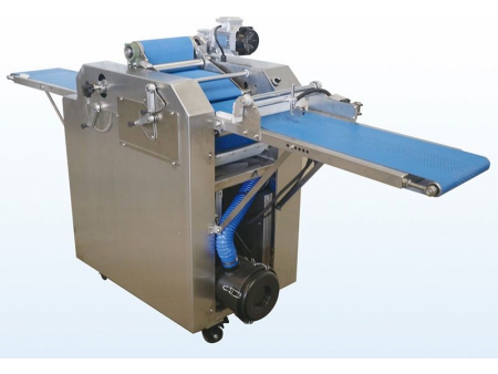 Máquina enroladora de crossaint