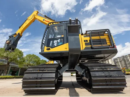 ZG135CF  Escavadeira com garra florestal