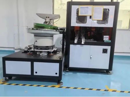 Máquina de inspeção visual de peças plásticas