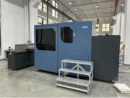 Máquina de corte e vinco plana  FC-520/800