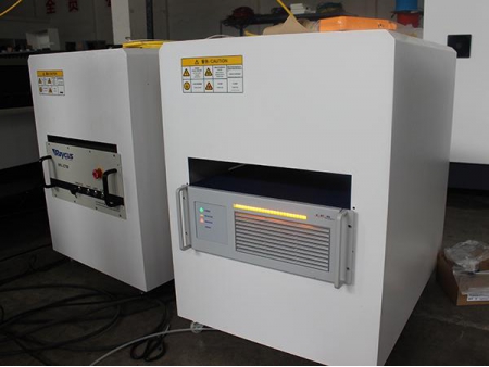 Máquina de corte a laser de fibra CNC de alta potência 1KW~6KW