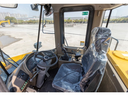 Pás carregadeiras de rodas ZL50Z