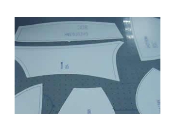 Equipamento de corte a laser CO2 para molde de vestuário 1600×1000mm, CMA1610-Y