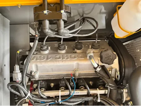 Modelos Silenciosos Refrigerados a Água e Motor de Quatro Cilindros