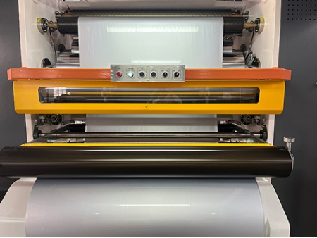 Laminadora solventless (sem solvente) triplex , A400-3H