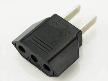 <strong>Adaptador de tomada</strong> padrão americano