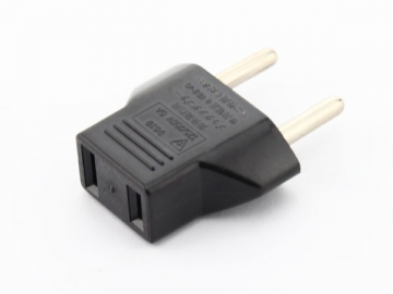 <strong>Adaptador de tomada</strong> padrão europeu