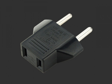 <strong>Adaptador de tomada</strong> padrão europeu