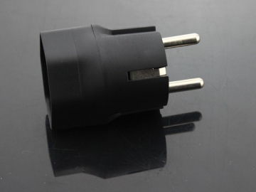 <strong>Adaptador de tomada</strong> padrão europeu