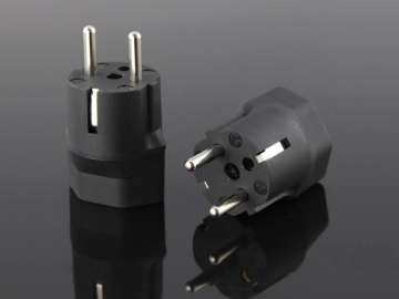 <strong>Adaptador de tomada</strong> padrão europeu
