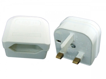 <strong>Adaptador de tomada</strong> padrão britânico