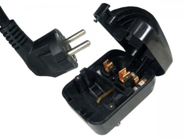 <strong>Adaptador de tomada</strong> padrão britânico