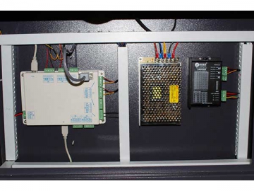 <strong> Máquina de corte a laser</strong> de alta eficiência série ETY